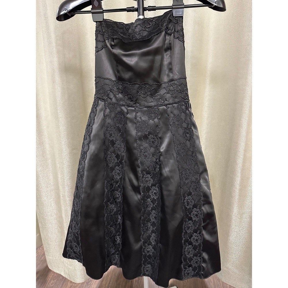 Vintage Y2K Heart Moon Star Black Satin & Lace Strapless Mini Dress – Size 2